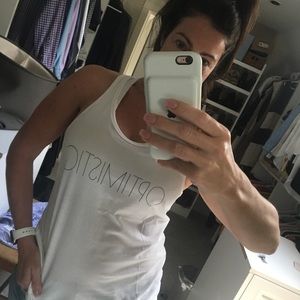 Meet your Posher, Launi